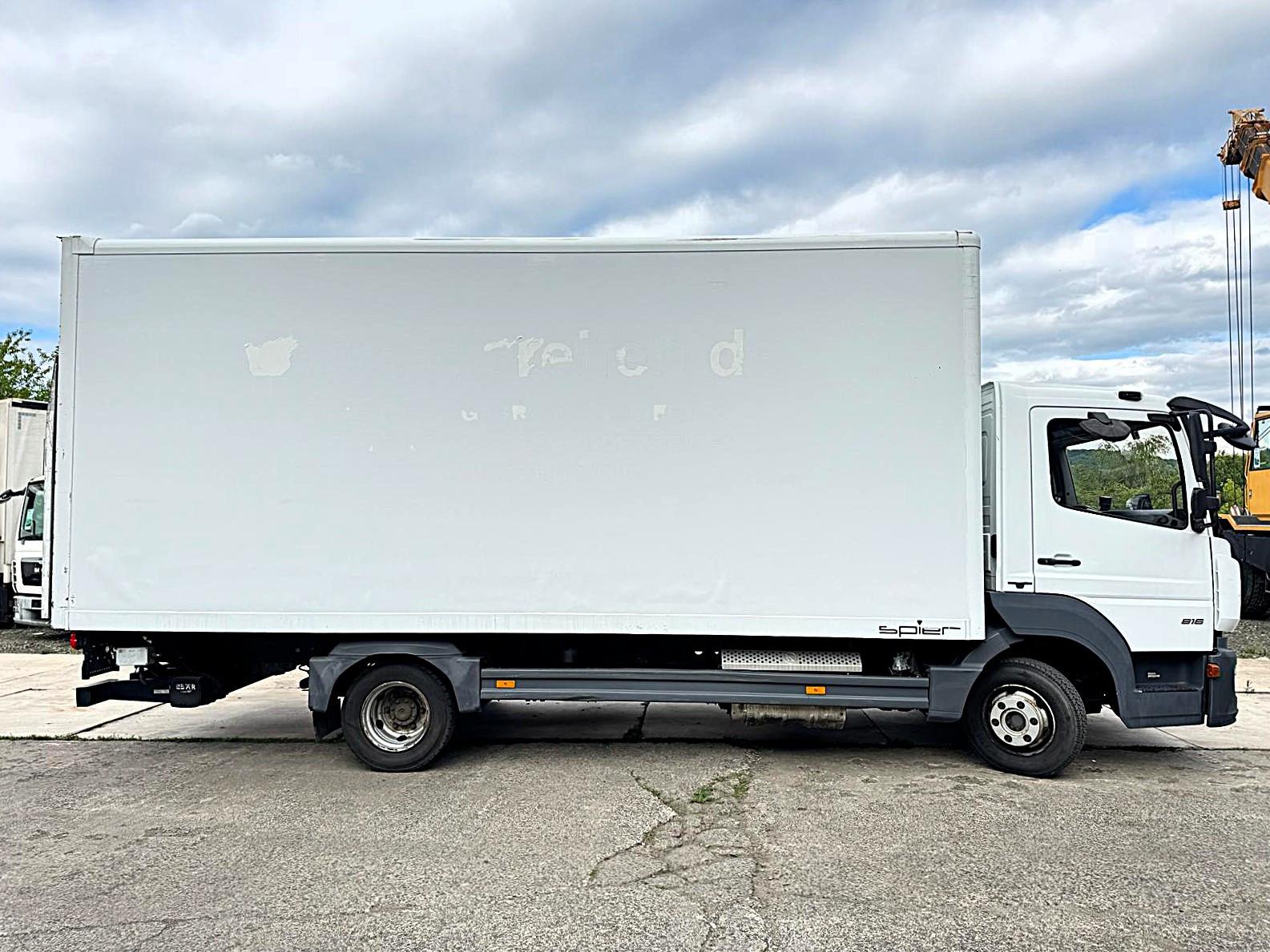 Mercedes-Benz 816 Atego