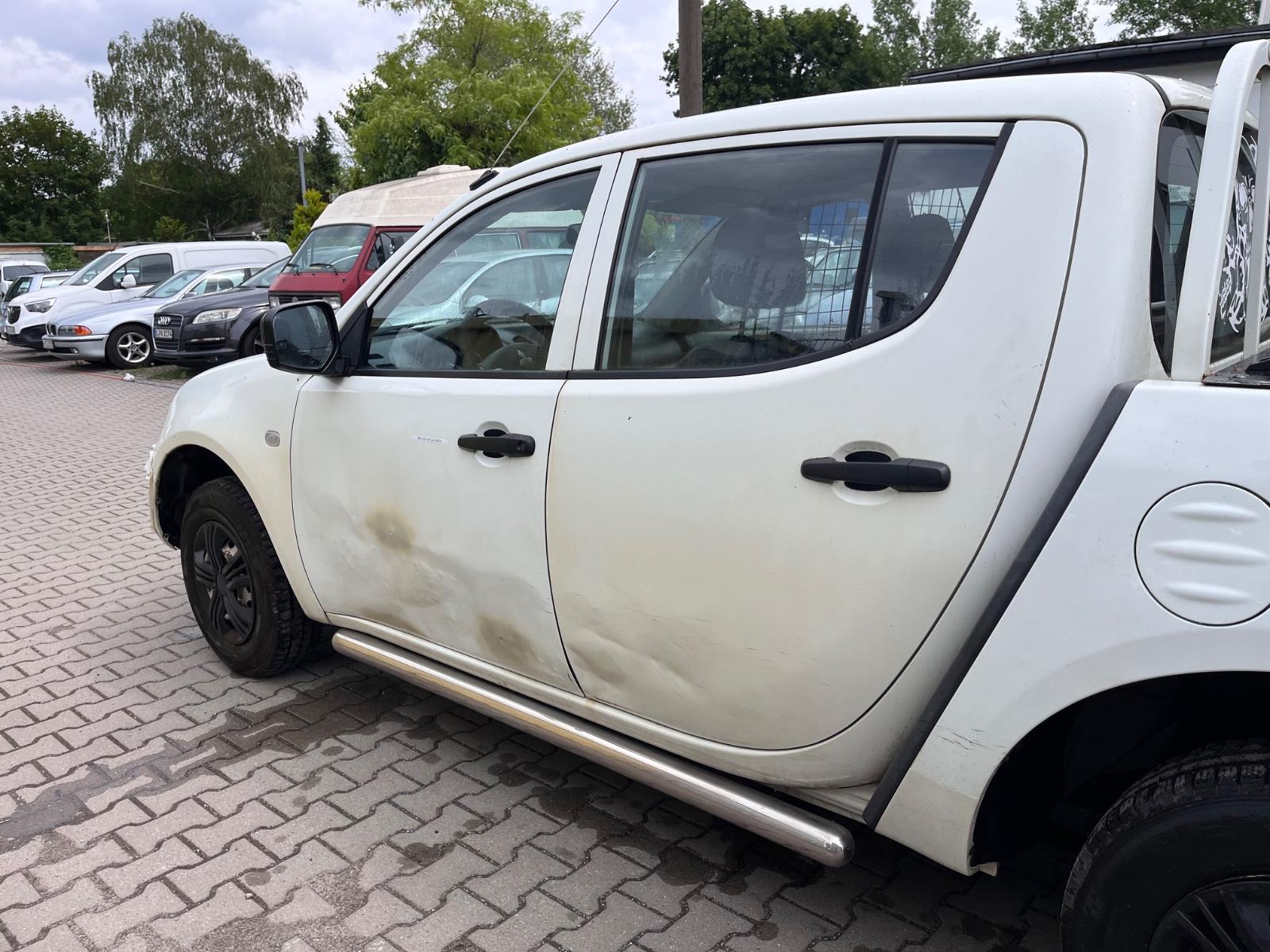 Mitsubishi L200 Inform Doppelkabine 2WD