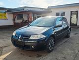 Renault Megane II Lim. 5-trg. Avantage+KLIMA - Renault Megane Avantage mit Benzin-Antrieb