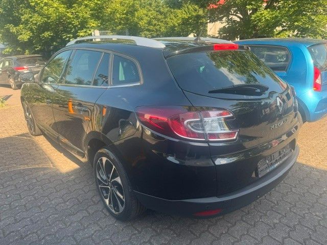 Fahrzeugabbildung Renault Megane III Grandtour BOSE Edition