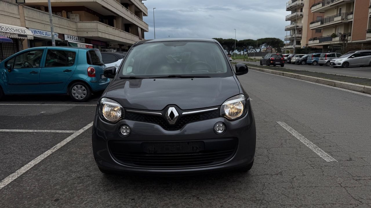 RENAULT Twingo