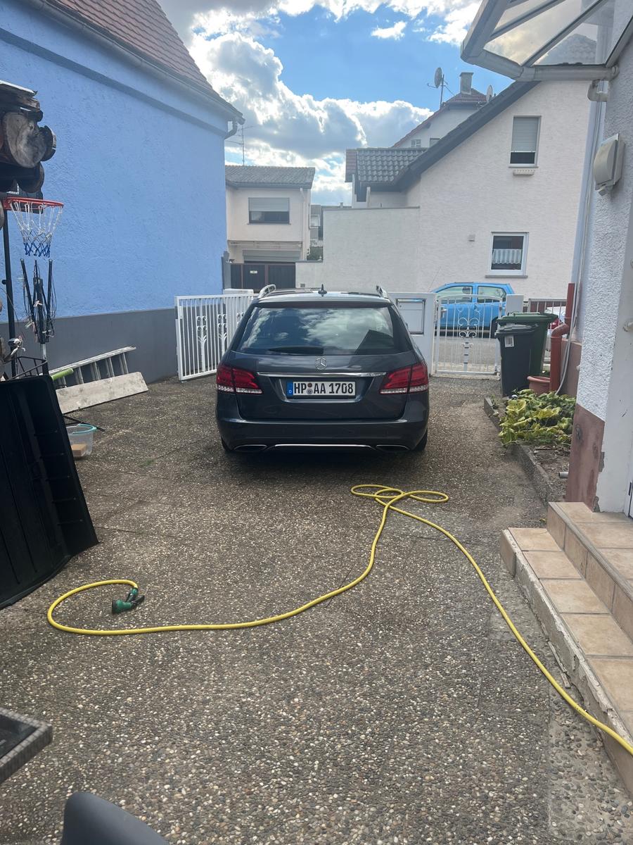 Mercedes-Benz E 220 BlueTEC BE T Edition AVANTG. Auto. Sta...