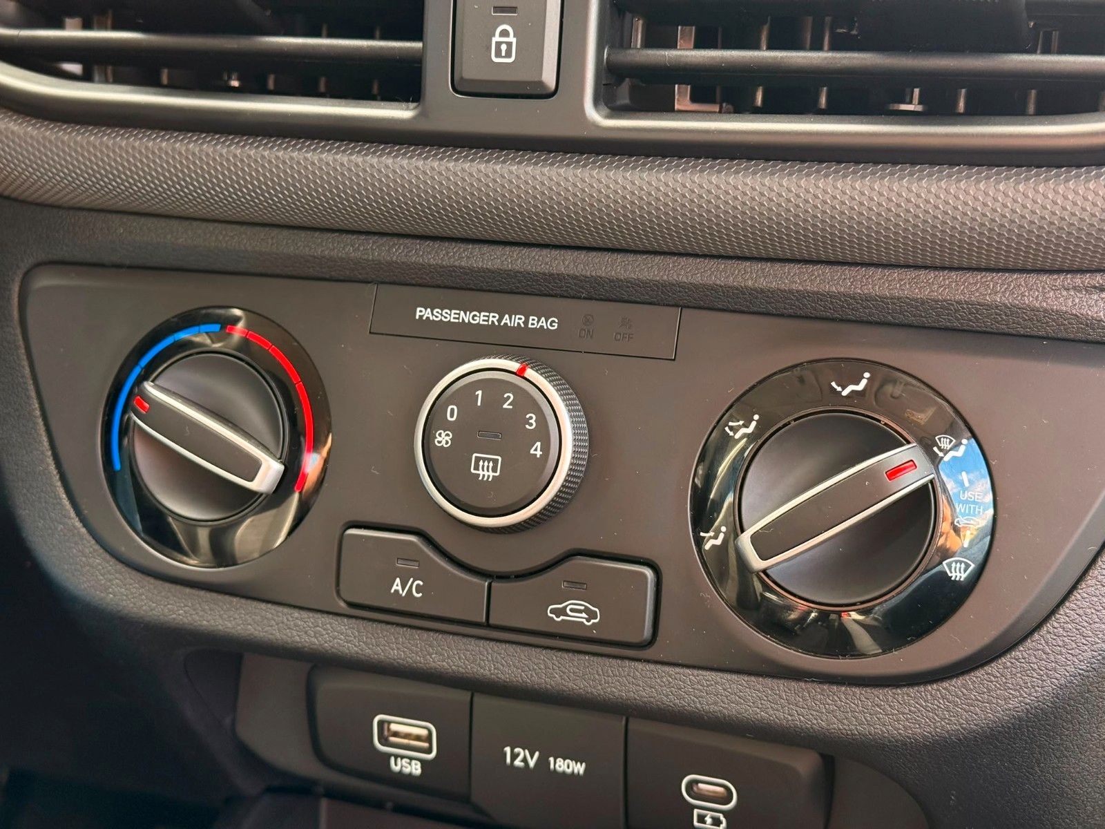 Hyundai i10 – Bild 14