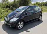 Mercedes-Benz Mercedes A-Klasse A 160 4/5 Türer  "Avantg... - Mercedes-Benz A 160 in Duisburg