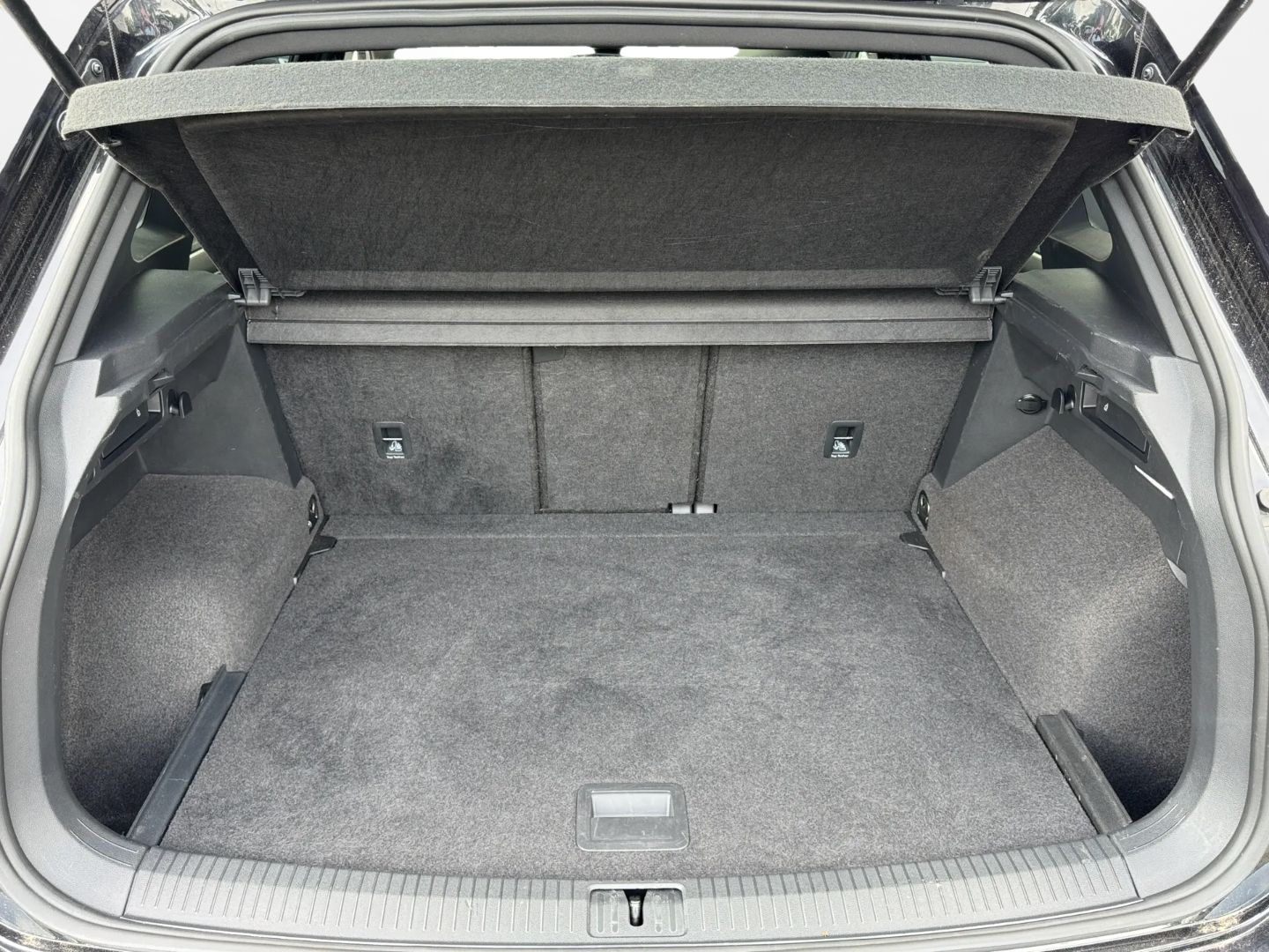 Tiguan 2.0 TDI 4MOTION R-LINE *AHK*MATRIX*