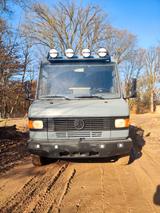 Mercedes-Benz 711d - Mercedes-Benz 711