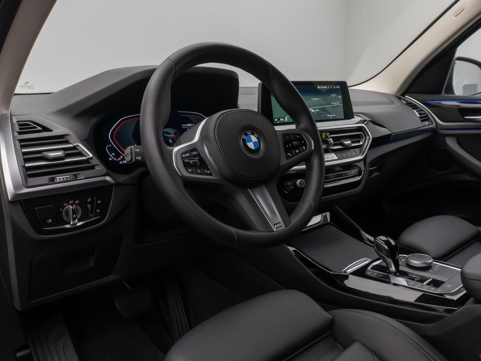 Fahrzeugabbildung BMW X3 xD20i 360° DAB Leder WLAN LED Sport 18Zoll