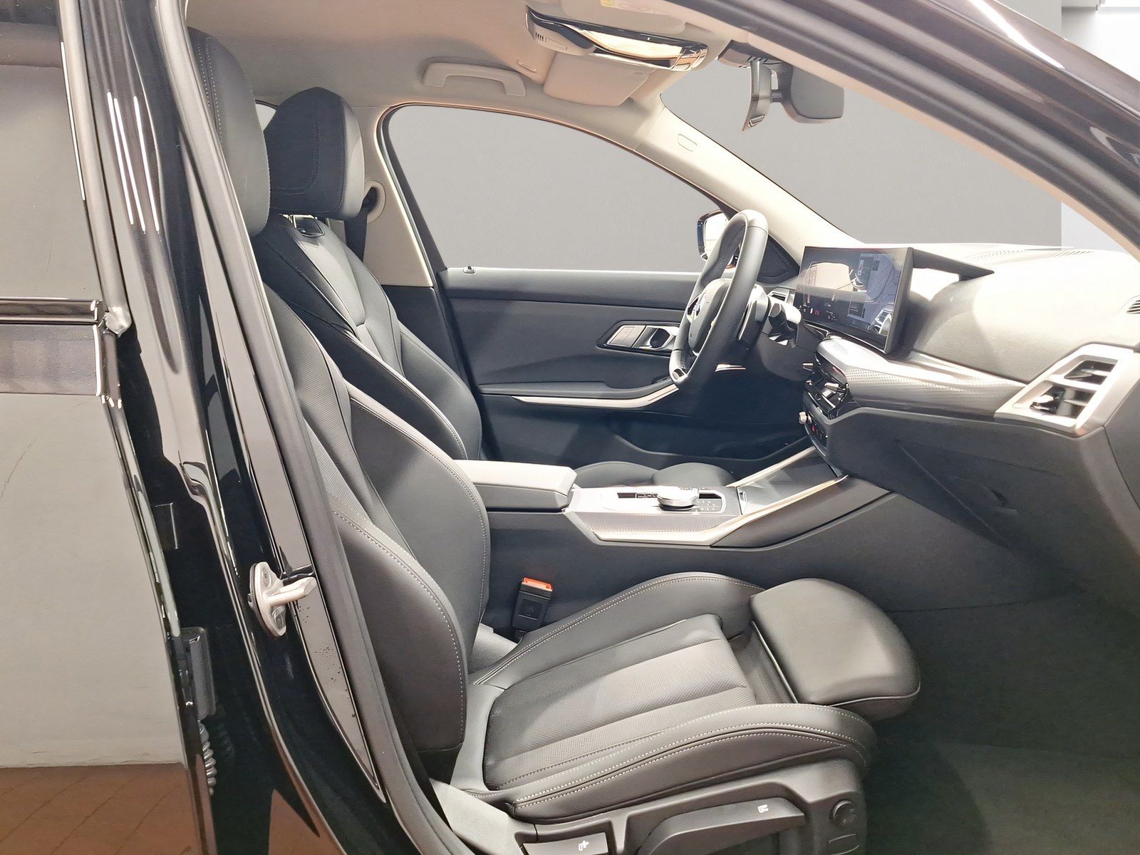 BMW 318i Touring LiveCockpitProf Kamera Driv.Assist foto 5
