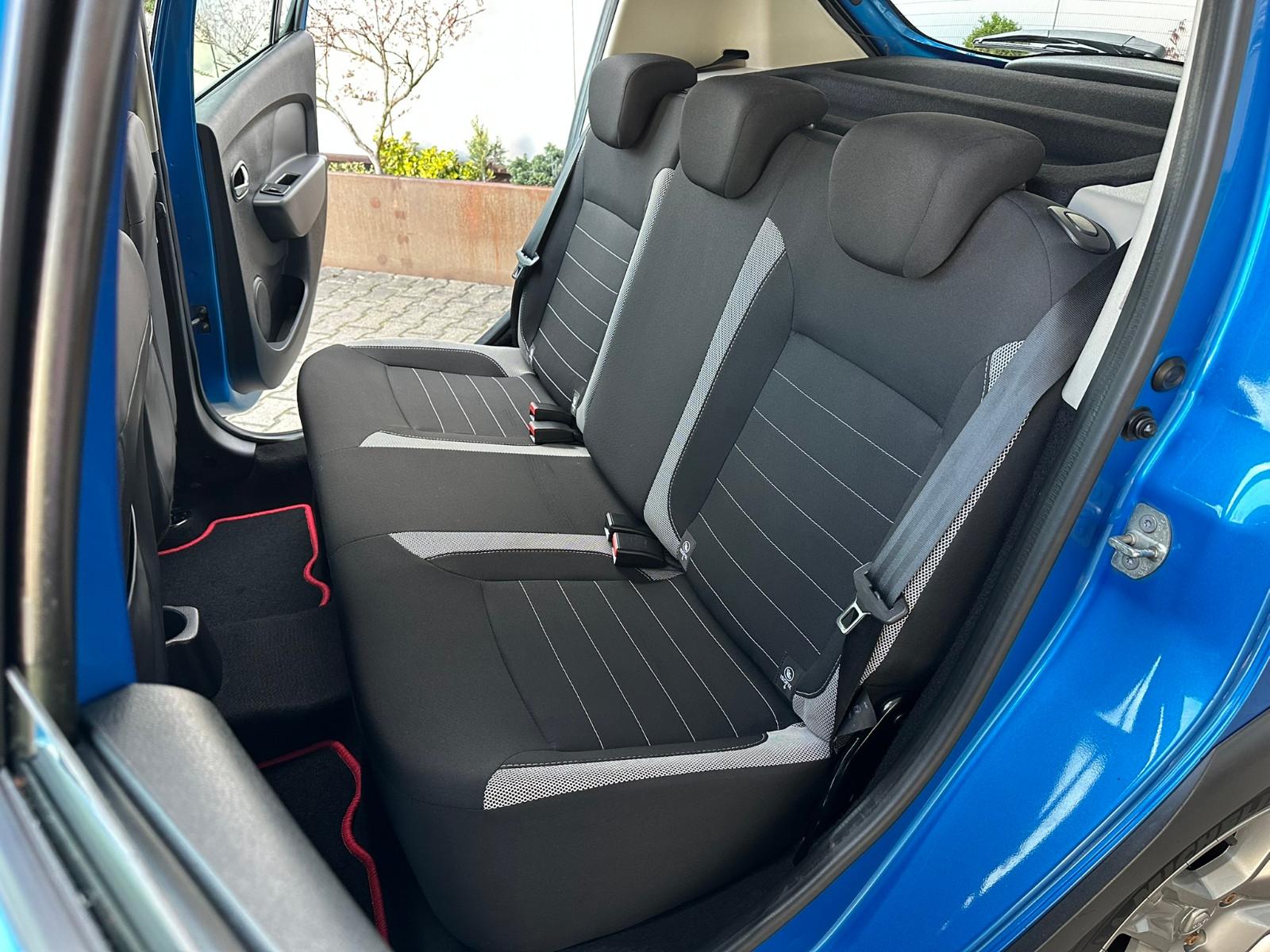 Dacia Sandero 0.9 TCe Stepway Celebration*Navi*Kamera