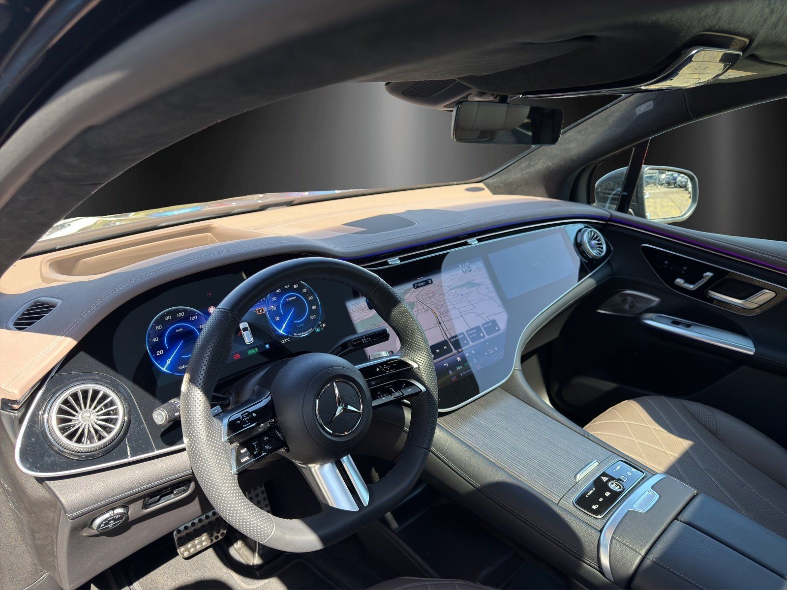 Fahrzeugabbildung Mercedes-Benz EQE500 SUV AMG Prem+ AIRMATIC Masage AHK 22kw TV