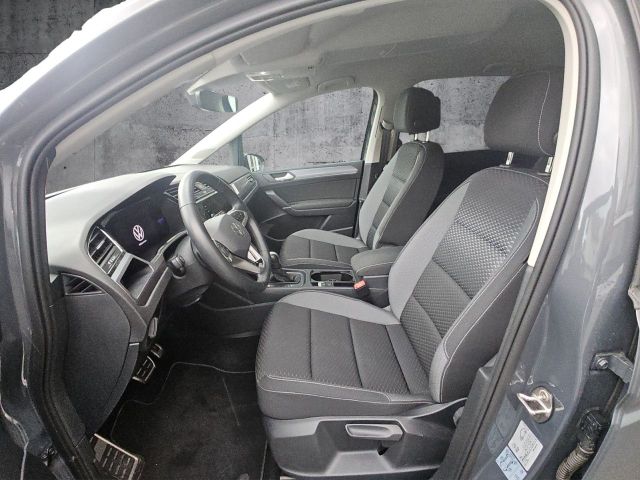 Touran 2.0TDI Aut. ACTIVE 7-Sitzer AHK Navi ACC