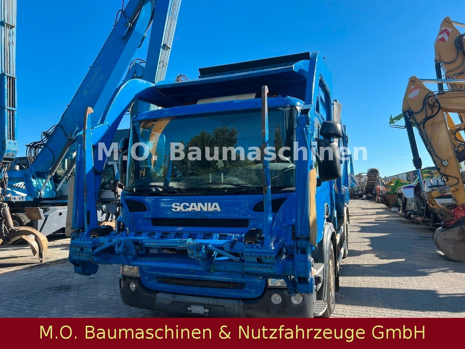 Fahrzeugabbildung Scania P 320 LB / Kehrichtabfuhrwagen / Frontlader