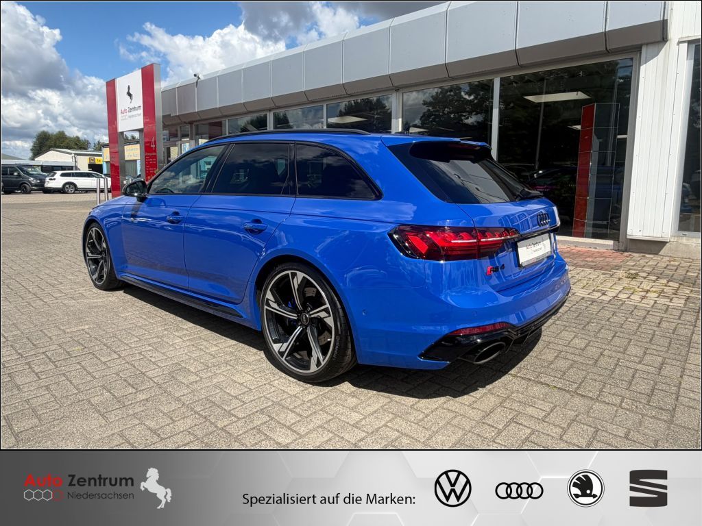 Audi RS4 quat Abregelung bei 280 kmh Bang+O Feinnappa foto 7