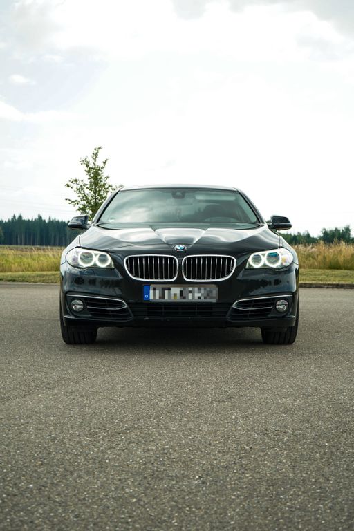 Image of BMW 520