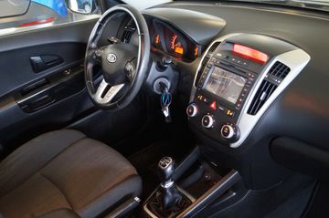 Kia ceed Sportswagon 1.4sw Edition7-NAVI-KLIMA-SHZG-