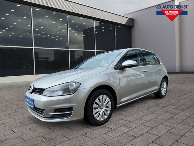 Volkswagen Golf VII Lim. Trendline BMT