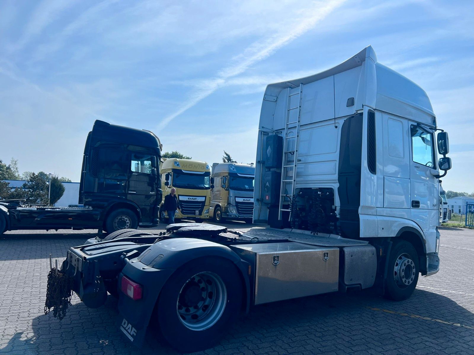 Fahrzeugabbildung DAF 2x Stück XF 480 FT, Intarder, Bj. 2021