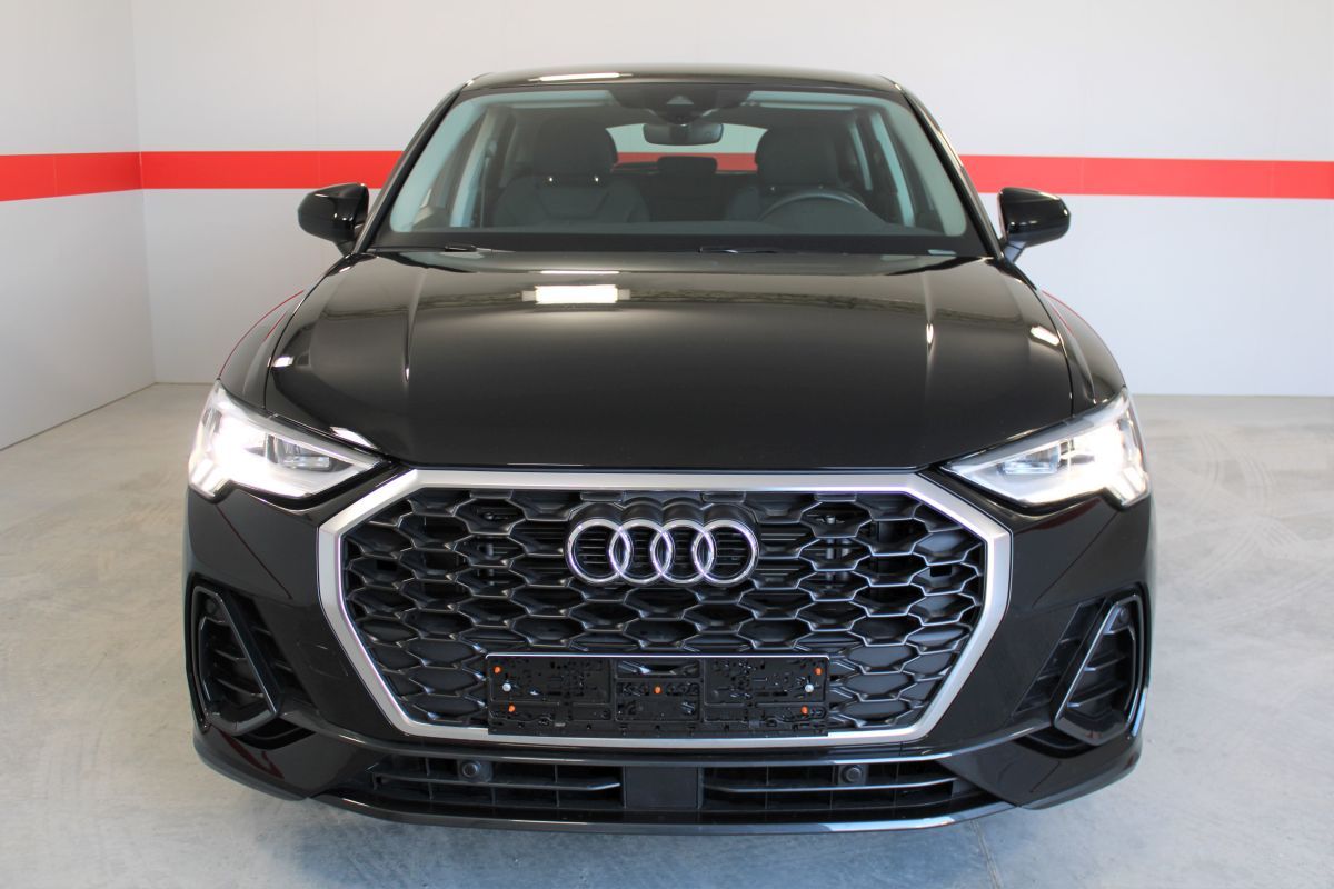 Audi Q3 Sportback foto 2