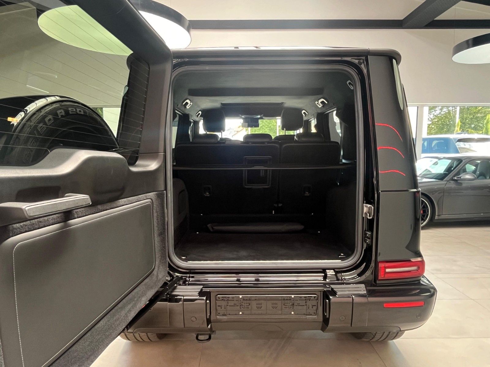Fahrzeugabbildung Mercedes-Benz G 63 AMG*22"*Drivers-Package*360°*Burmester*LED*