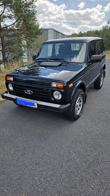 Image of Lada Niva