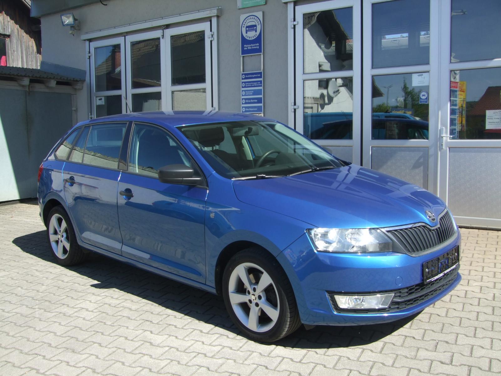 Skoda Rapid Spaceback Cool Edition AHK 8 fach Bereift