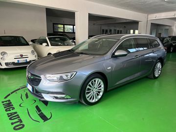 Opel Insignia - 1