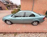 Ford Mondeo 1.8 92 kW Ghia Ghia - Ford Mondeo aus 2001: Ghia