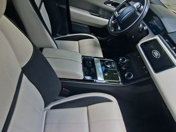 Land-Rover Range Rover Velar - 12