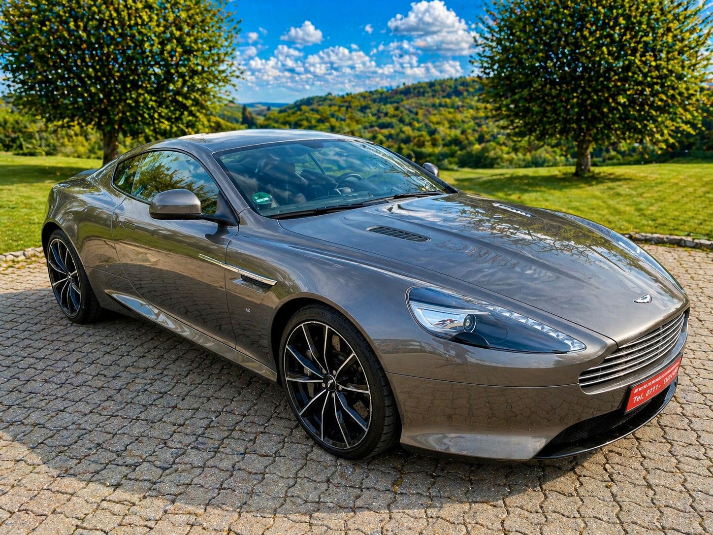 ASTON MARTIN DB9