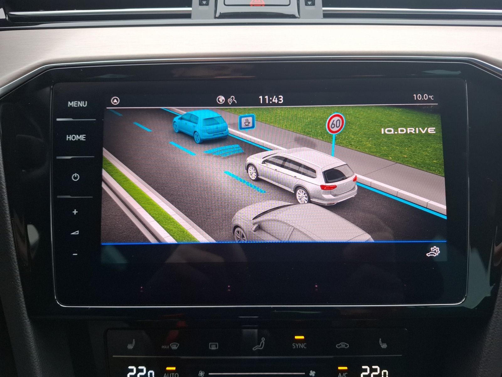 Fahrzeugabbildung Volkswagen Passat Variant TDI Elegance DSG Standhzg. Matrix