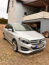 Mercedes-Benz B 200 Urban Silber/Grau  - Mercedes-Benz B 200 in Saarbrücken