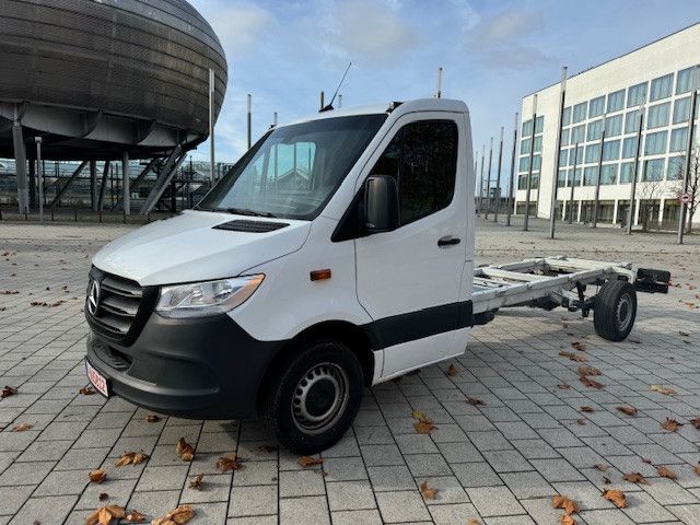 Mercedes-Benz Sprinter III FahrgesteRWD/AWD 311/315/317/319 CD