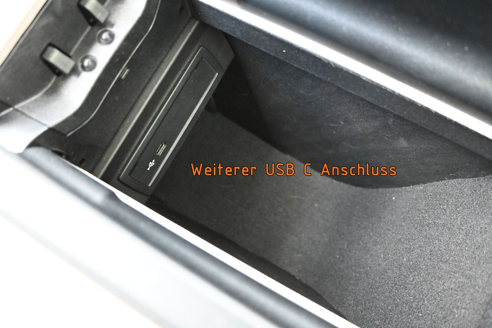Fahrzeugabbildung Mercedes-Benz GLA 200 d 4MAT. Progressive °AHK°PANORAMA°