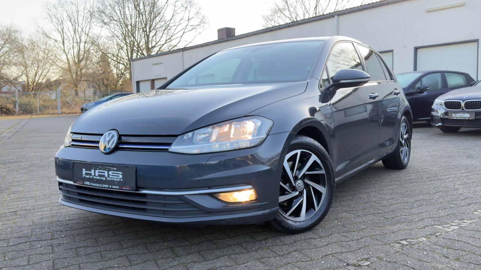 Volkswagen Golf VII Lim. Join BlueMotion / Navi / Alu / PDC