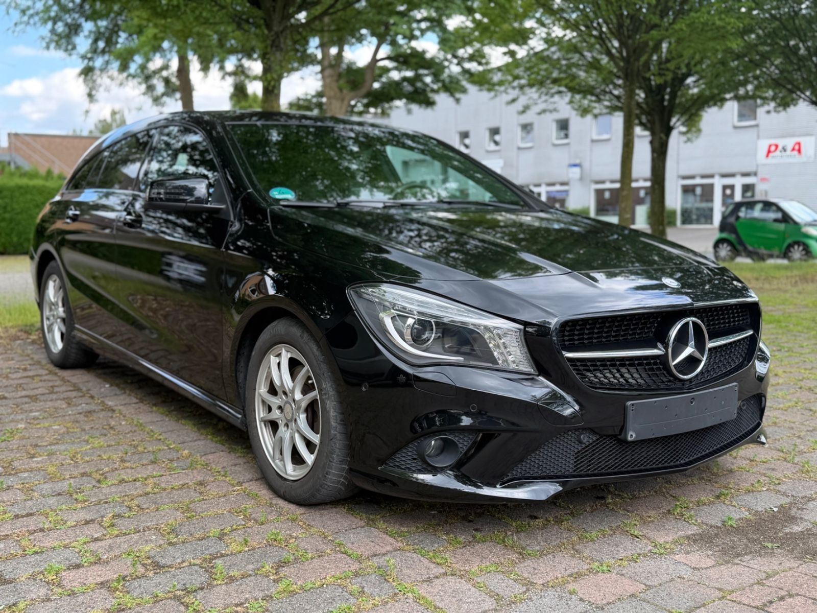 MERCEDES-BENZ CLA 200 2,2D  