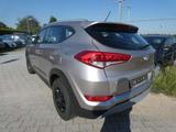 Hyundai TUCSON Premium 4x4 Automatik  Standheizung Sitzh - : Beige, Metallic