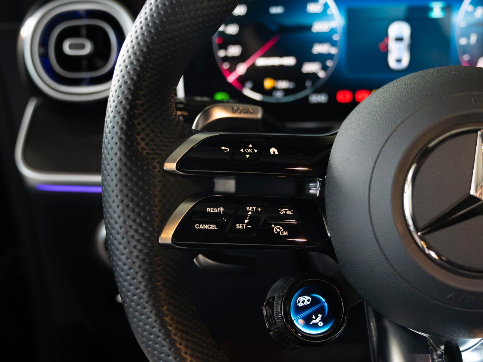 Fahrzeugabbildung Mercedes-Benz CLE 53 AMG *Massage*Standheiz.*BURM*AHK*