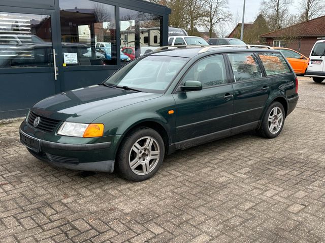 Volkswagen Passat Variant Basis 1,8L Tüv Neu