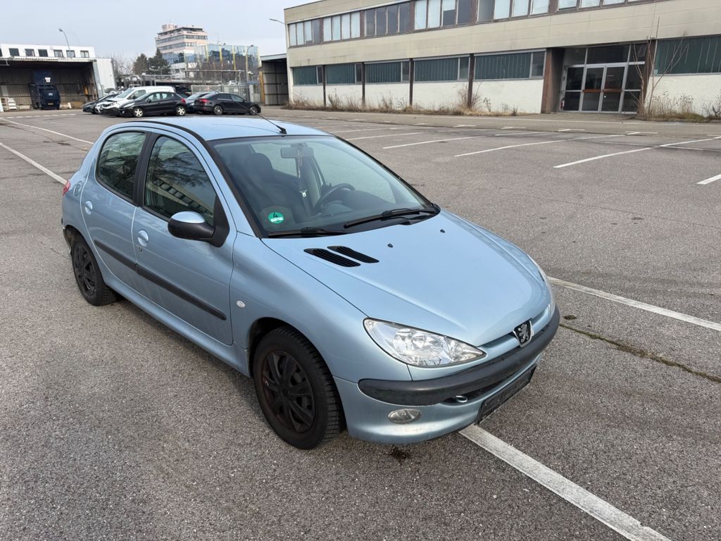 Peugeot 206