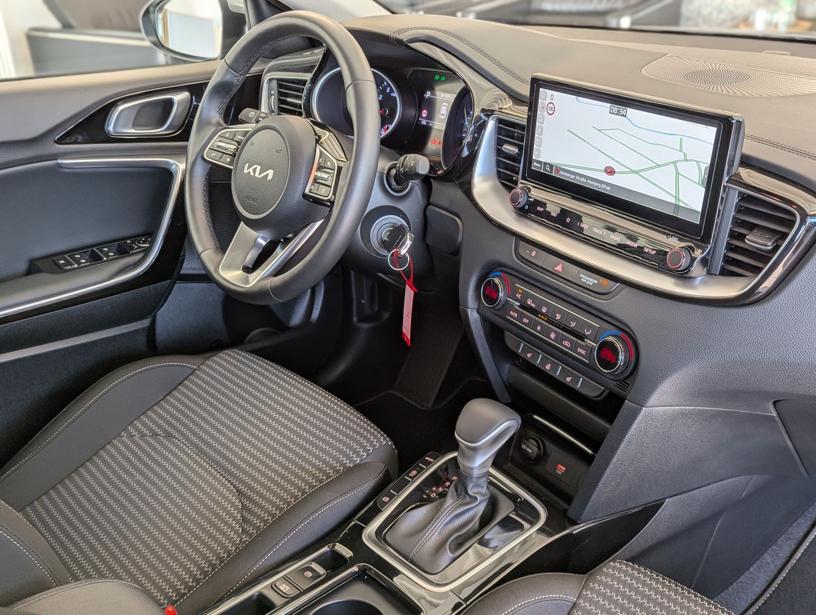 Fahrzeugabbildung Kia cee'd / Ceed 1.5 Spirit Limo JBL ACC Kamera 7J-G