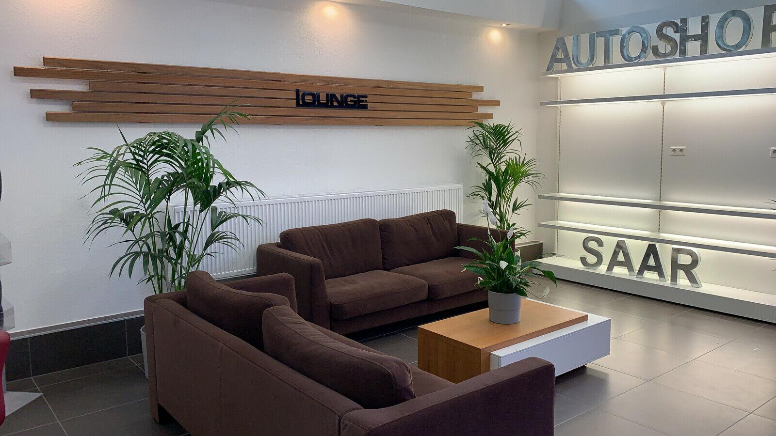 showroom-image-main