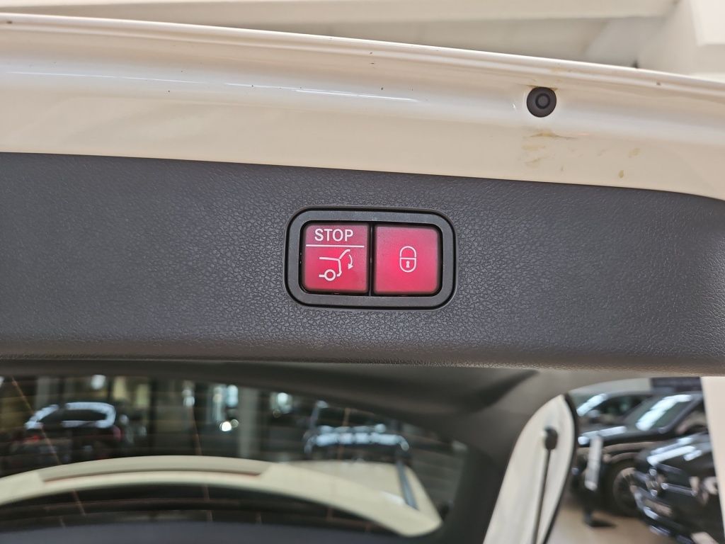 Fahrzeugabbildung Mercedes-Benz E 200 4MATIC T-Modell +NIGHT-EDITION+AHK+STANDHE