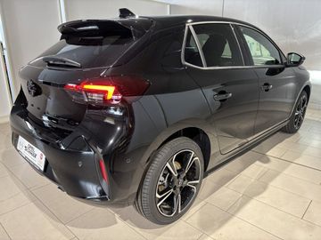 Fotografie 9 des Opel Corsa 1.2 Direct Injection Turbo GS