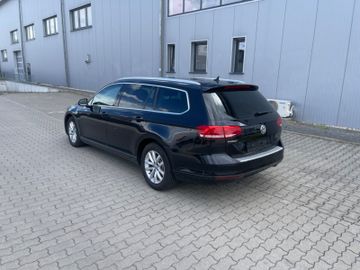 Volkswagen Passat Variant - 6