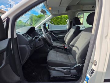 Volkswagen Caddy - 9