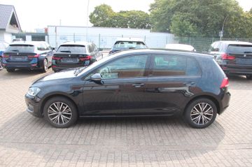 Volkswagen Golf - 3