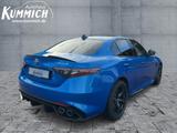 Alfa Romeo Giulia Quadrifoglio 2.9l 520PS V6 - Alfa Romeo Giulia mit Benzin-Antrieb: Limousine
