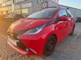 Toyota Aygo AYGO x-wave Faltdach Klima Kamera - Toyota Aygo (X) in Nürnberg