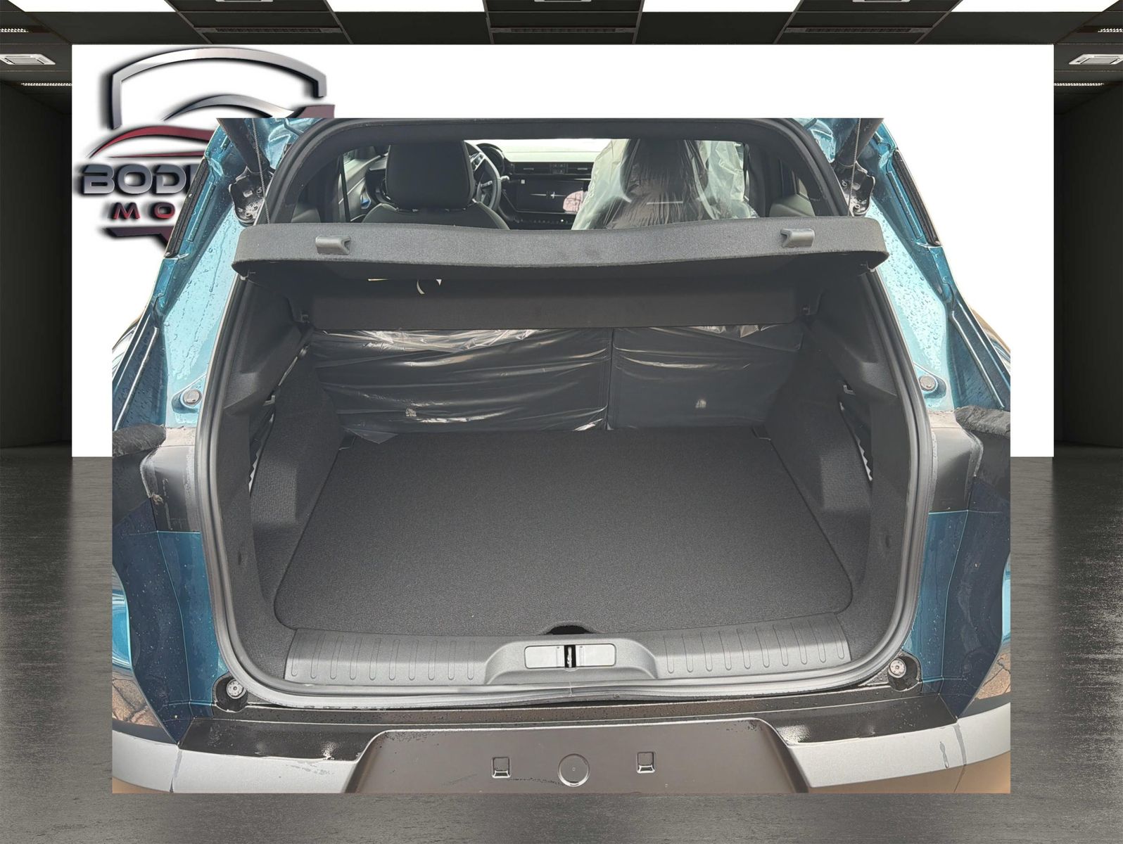 Fahrzeugabbildung Alfa Romeo Junior Ibrida 1.2 VGT 48V-Hybrid 100 kW Speciale