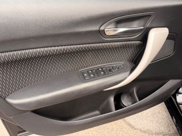 BMW 118 - 9